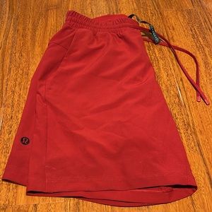 Lululemon swim trunks size M
